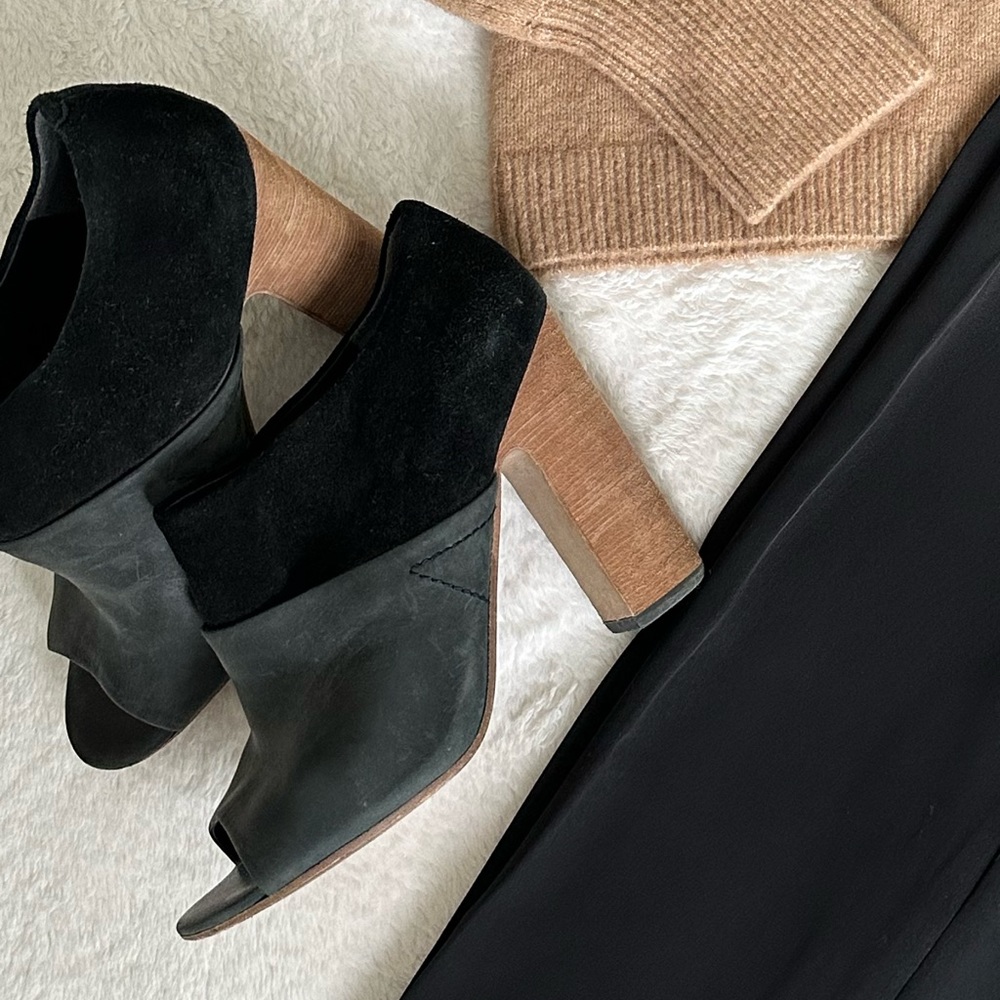 Leather and suede high heels